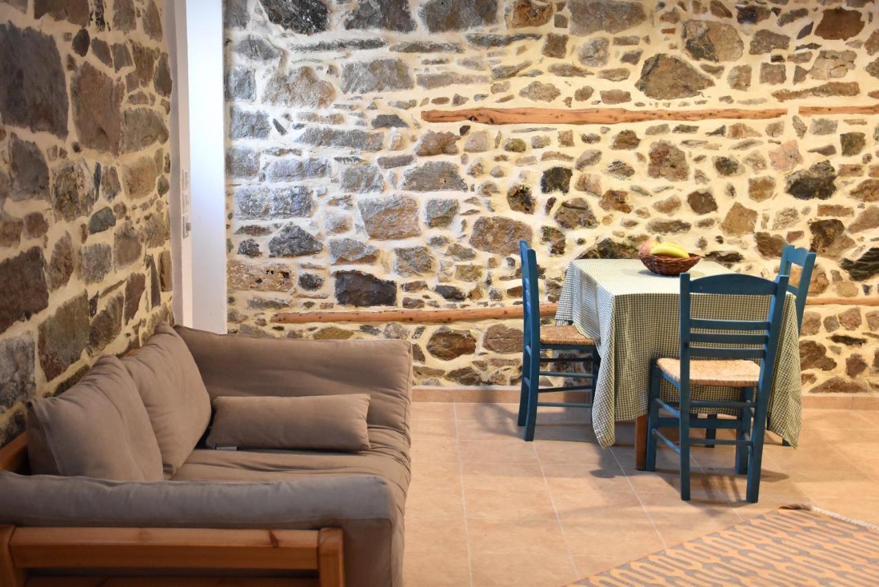 The Apricot Tree Studio Samothráki Exterior foto